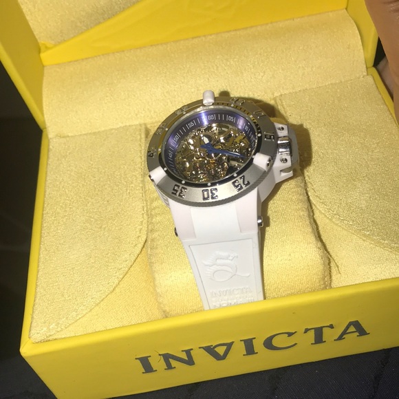 Invicta Subaqua Watch w/ original box